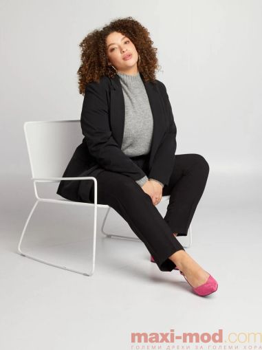 Голям размер дамскo сако