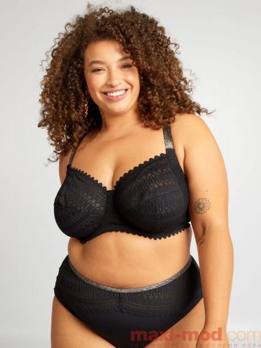 Голям размер дамски сутиен 