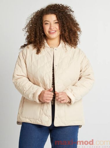 Капитонирано пухено яке със свалящи се ръкави