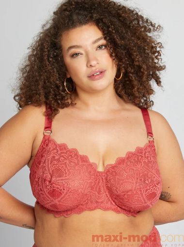 Голям размер дамски сутиен 