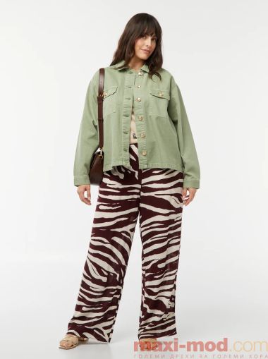 Широк дамски  панталон голям размер