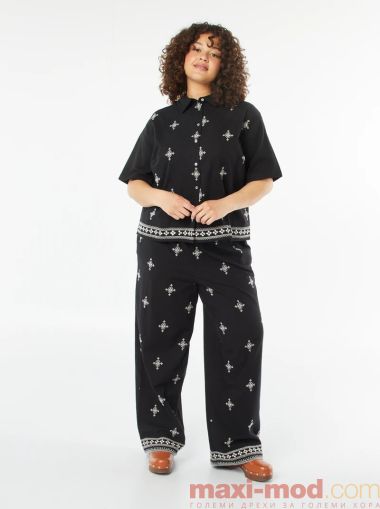 Широк дамски  панталон макси размер