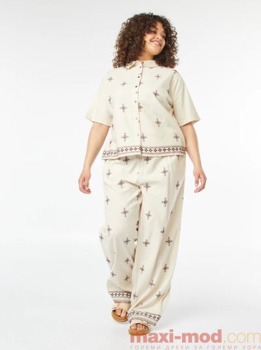 Широк дамски  панталон макси размер