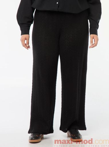 Широки панталони от ажурна материя