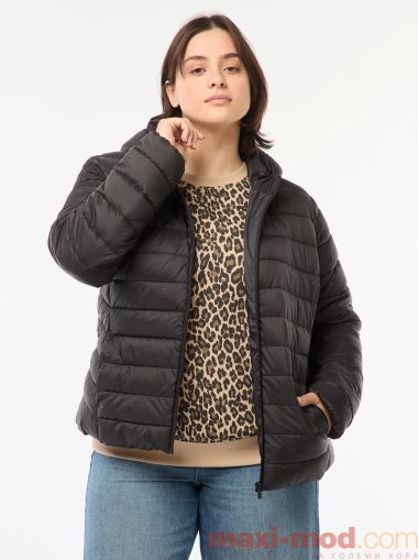 Дамско пухено яке с качулка 
