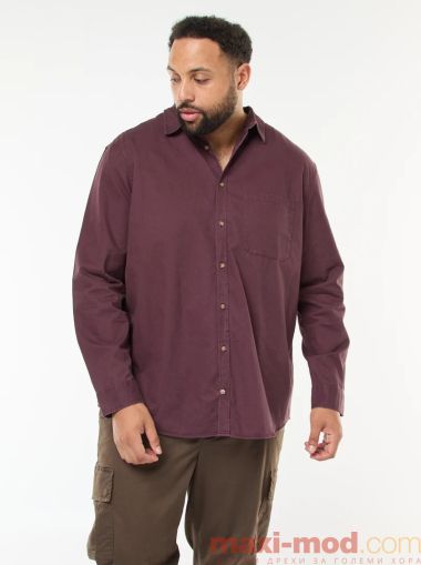 Голям размер мъжа риза