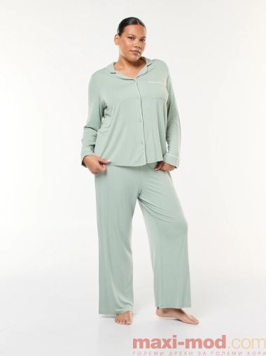 Голям размер дамска пижама от 2 части