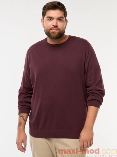 Мъжки пуловер обло деколте 