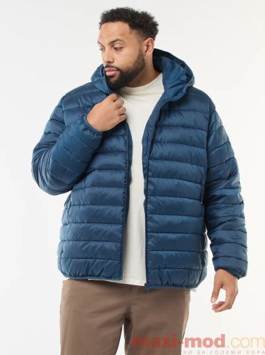 Леко ватирано пухено яке с качулка