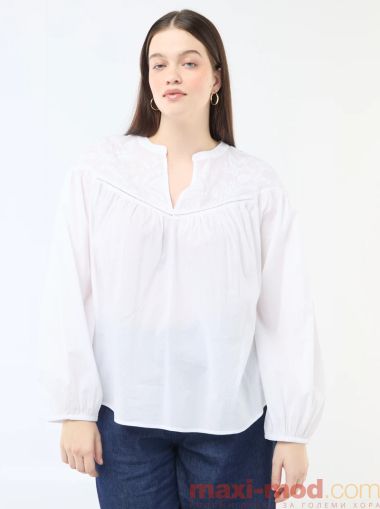 Дамска блуза с дълъг ръкав с бродерия