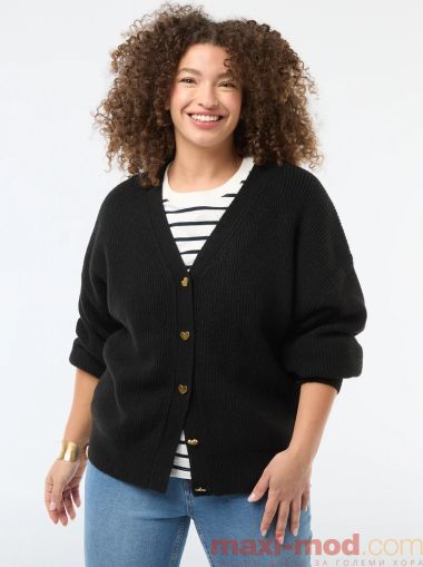 Жилетка с V-образно деколте с копчета