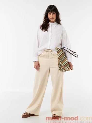 Широк дамски панталон 