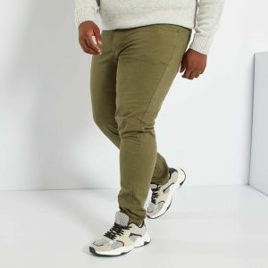 Мъжки спортен панталон макси размер