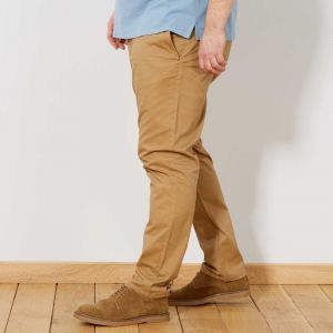 Спортно елегантен мъжки панталон макси размер