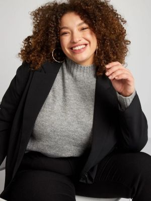 Голям размер дамскo сако