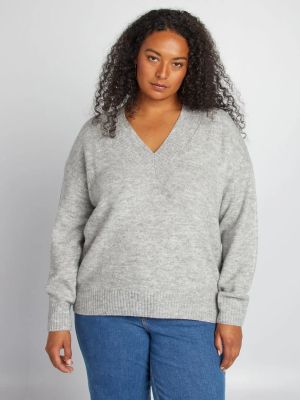 Пуловер с V-образно деколте