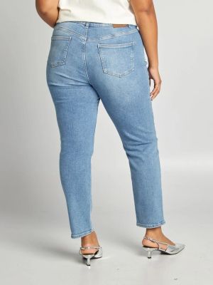 Прави дънки с висока талия