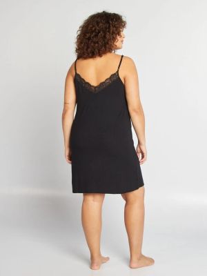 Голям размер дантелена нощница 