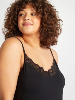 Голям размер дантелена нощница 