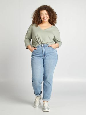 Трикотажна блуза с V-образно деколте 