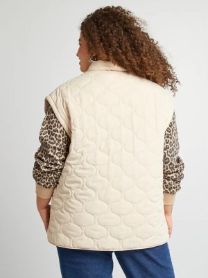 Капитонирано пухено яке със свалящи се ръкави