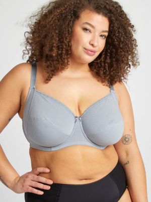 Голям размер дамски сутиен 