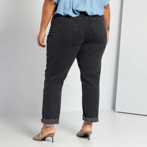 Дамски дънки голям размер