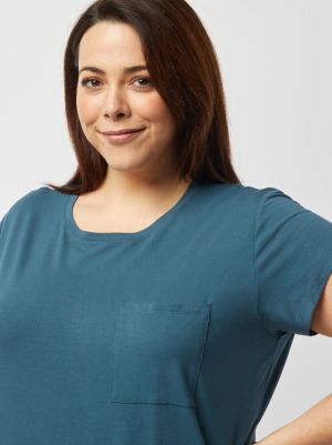 Голям размер дамска нощница