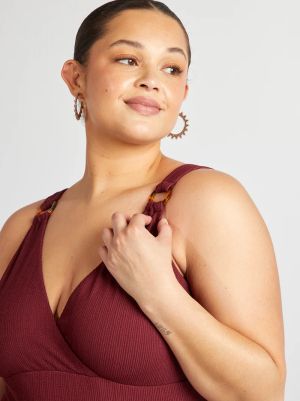 Голям размер дамски цял бански