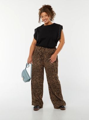 Широки плисирани панталони