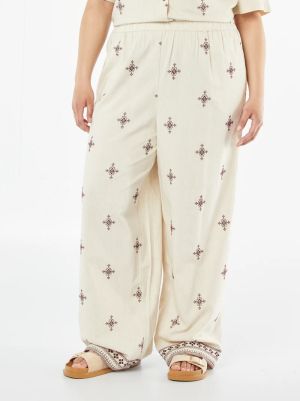 Широк дамски  панталон макси размер