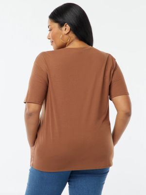 Голям размер дамска тениска с V-образно деколте