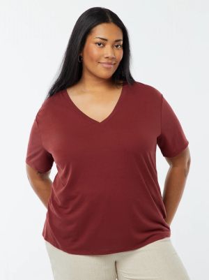 Голям размер дамска тениска с V-образно деколте