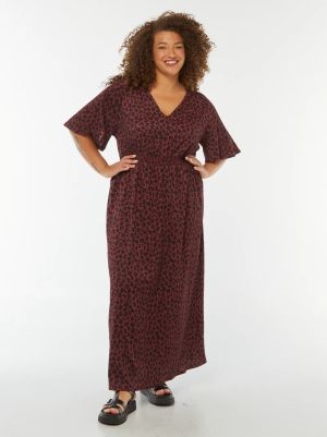 Дълга рокля с V-образно деколте