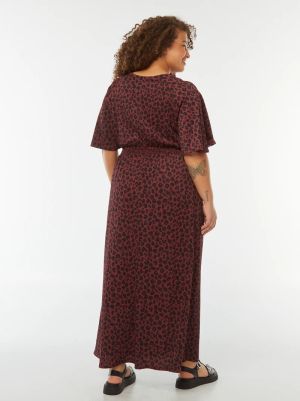 Дълга рокля с V-образно деколте