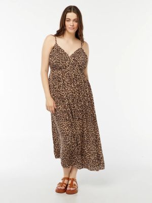 Рокля с креп ефект и тънки презрамки