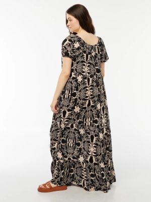 Дълга рокля с деколте Бардо 