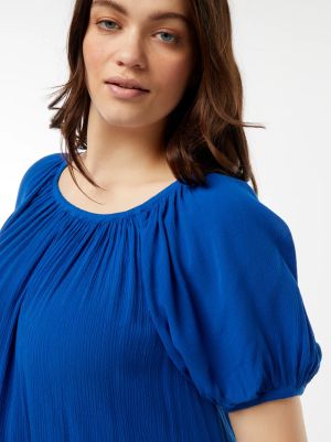 Дълга рокля с деколте Бардо 