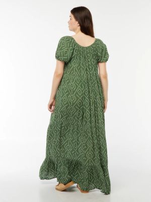 Дълга рокля с деколте Бардо 