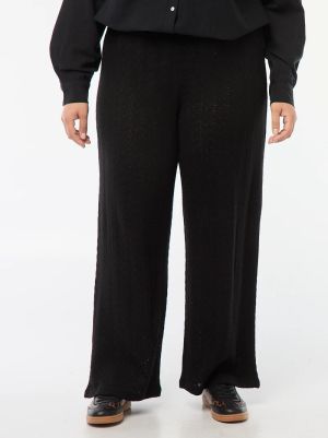 Широки панталони от ажурна материя