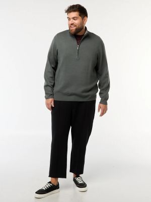 Голям размер мъжки пуловер с висока яка