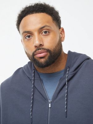 Голям размер мъжки суичър