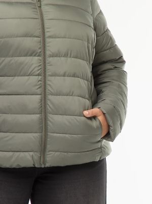 Дамско пухено яке с качулка 