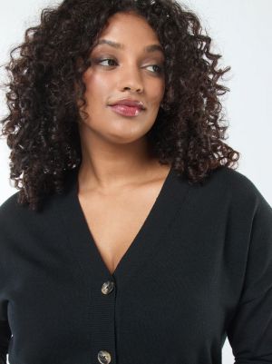 Лека жилетка с V-образно деколте с копчета