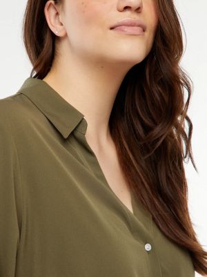 Голям размер дамска риза с креп ефект