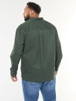 Голям размер мъжа риза