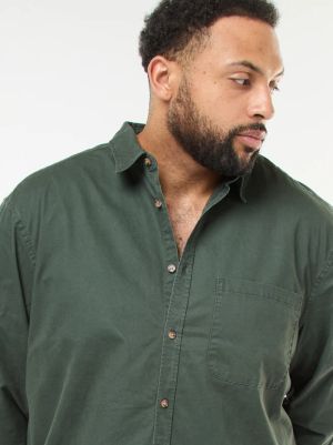 Голям размер мъжа риза