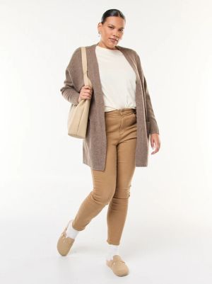 Тесни панталони с висока талия 