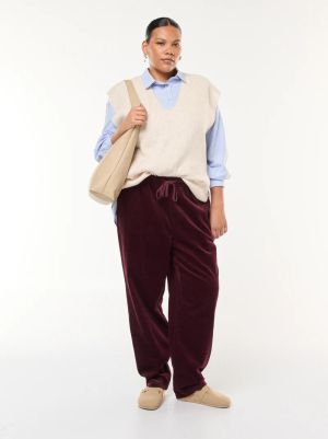 Дамско плетен пуловер без ръкави