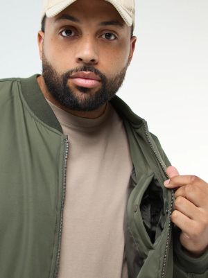 Голям размер мъжко яке тип Бомбър